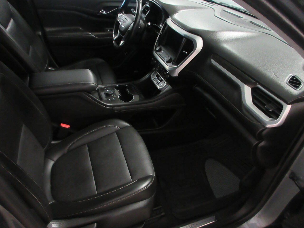 Used 2021 GMC Acadia SLT AWD/4WD image 9
