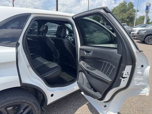 Certified 2022 Ford Edge ST w/ Equipment Group 401A AWD/4WD image 29