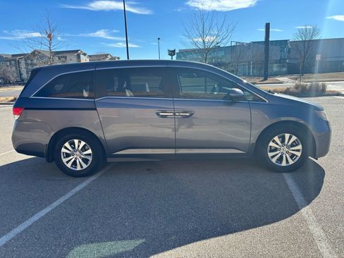 Used 2016 Honda Odyssey SE image 8