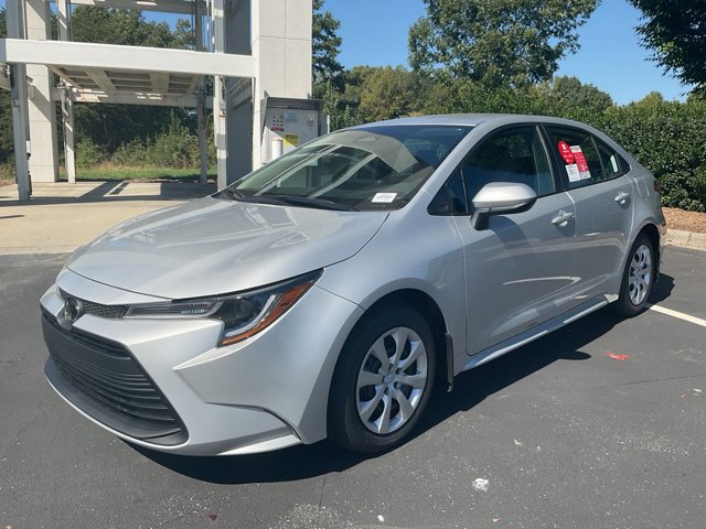 New 2027 Toyota Corolla LE FWD image 2