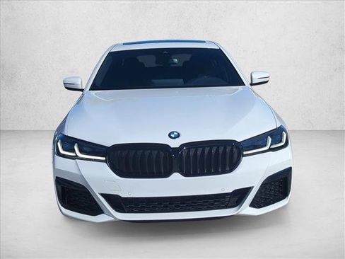 Used 2023 BMW 530i w/ M Sport Package image 2