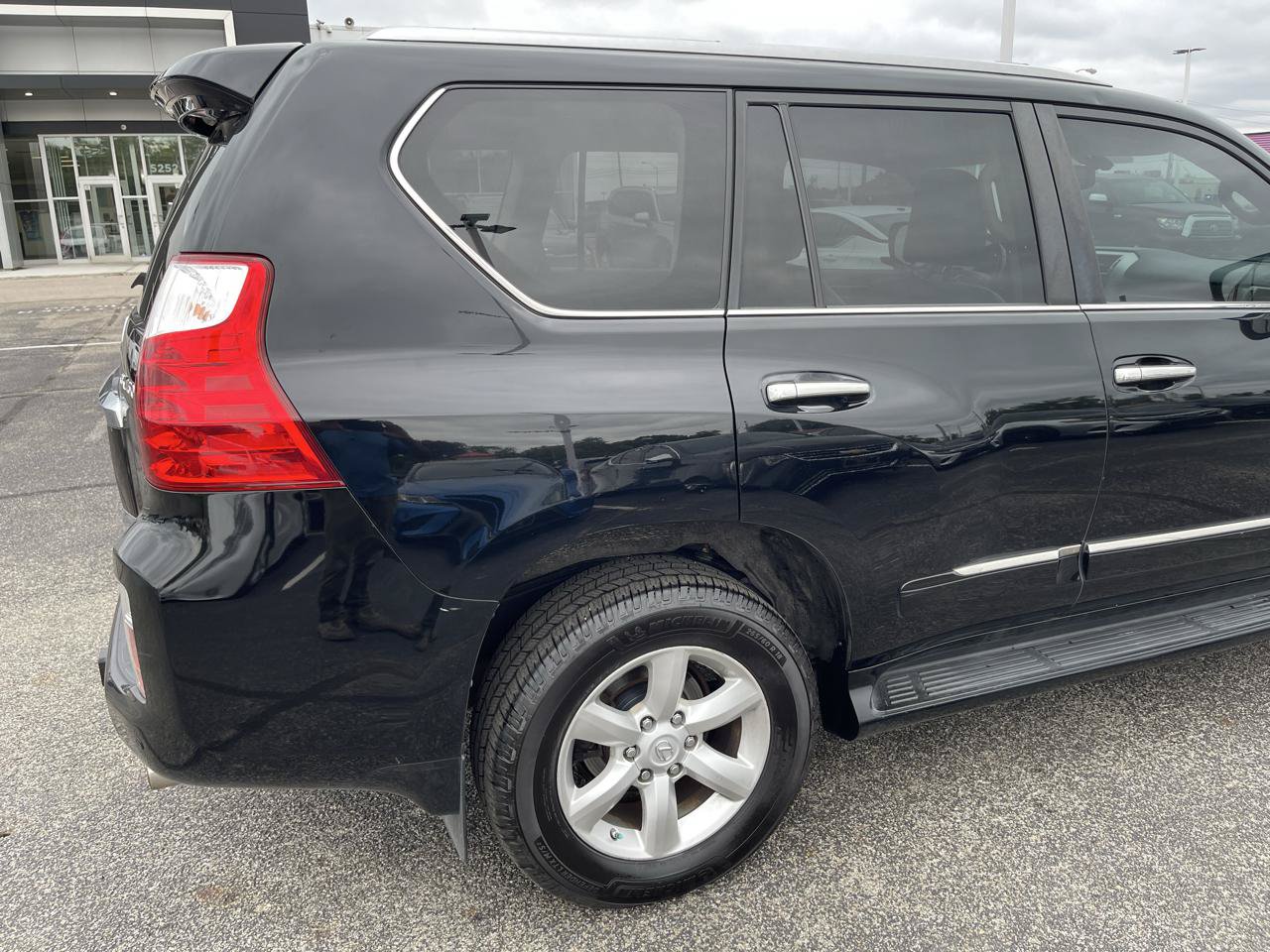 Used 2013 Lexus GX 460 Premium AWD/4WD image 14