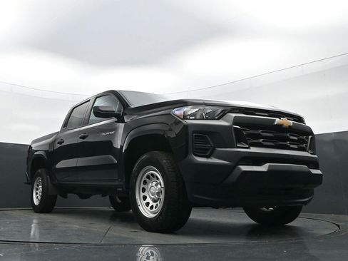 Used 2023 Chevrolet Colorado W/T RWD image 20