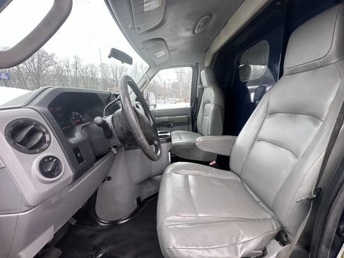 Used 2012 Ford E-350 and Econoline 350 Super Duty w/ PWR Locks & Windows Group image 9
