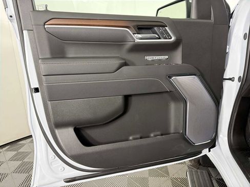 New 2026 GMC Sierra 1500 Denali image 9