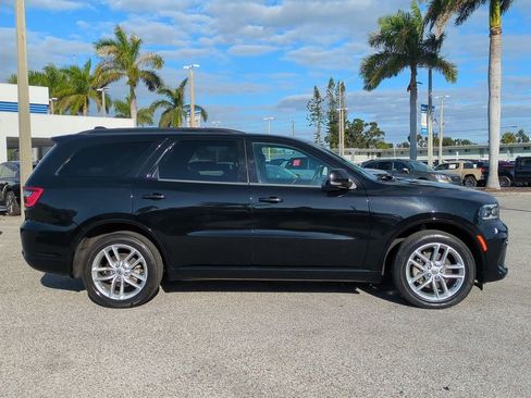Used 2023 Dodge Durango GT image 4
