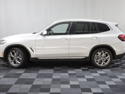 Used 2023 BMW X3 xDrive30i w/ Premium Package AWD/4WD image 4