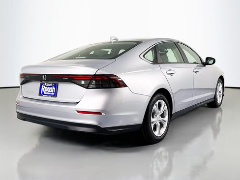 New 2026 Honda Accord LX image 5