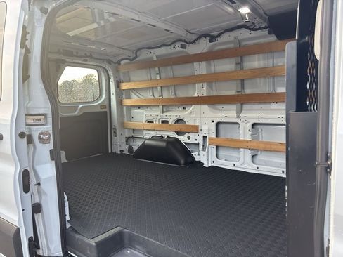 Used 2024 Ford Transit 250 Low Roof w/ Exterior Upgrade Package image 20