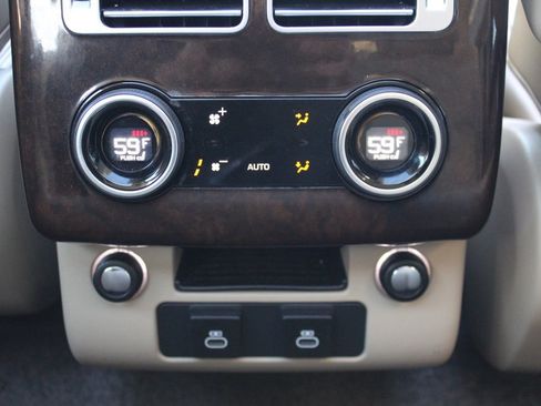 Used 2022 Land Rover Range Rover P525 Westminster Edition image 38