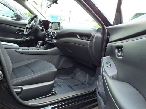 Used 2024 Nissan Sentra S FWD image 11
