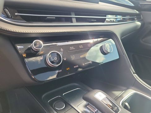 Certified 2024 INFINITI QX60 Pure FWD image 16