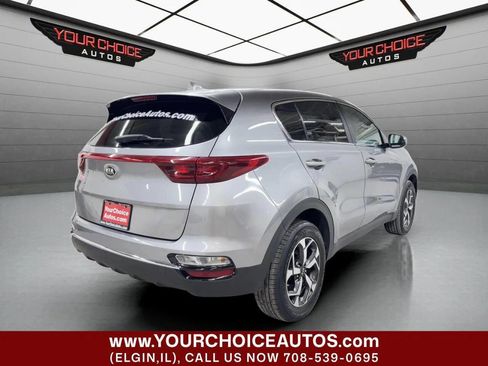Used 2022 Kia Sportage LX image 6