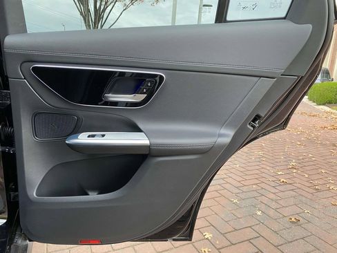 Certified 2025 Mercedes-Benz GLC 300 4MATIC image 13