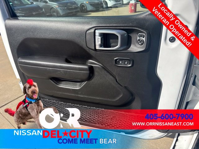 Used 2024 Jeep Wrangler Unlimited Rubicon 4xe AWD/4WD image 16