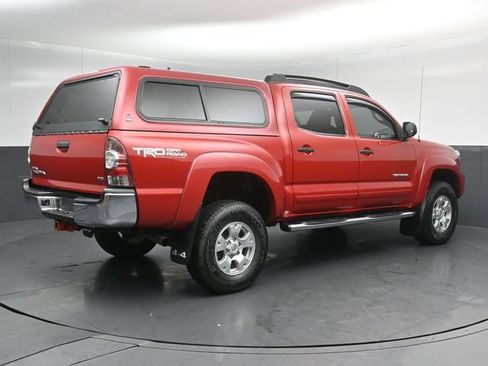 Used 2013 Toyota Tacoma 4x4 Double Cab w/ TRD Off-Road Pkg image 5