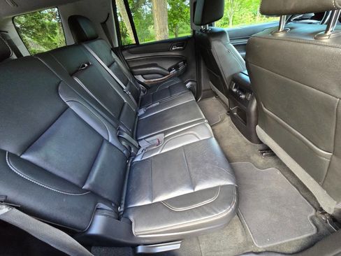 Used 2018 Chevrolet Tahoe LT w/ Max Trailering Package AWD/4WD image 11