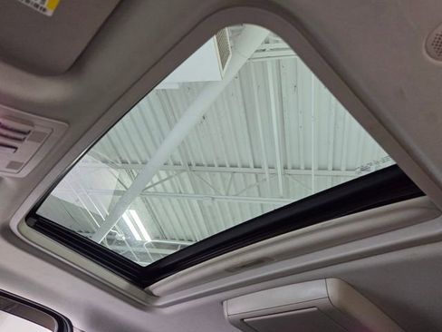 Used 2013 Chevrolet Tahoe LT RWD image 21