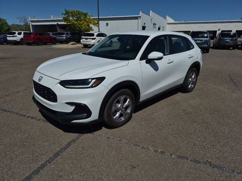 Used 2024 Honda HR-V LX image 1