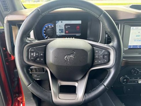 Used 2023 Ford Bronco Outer Banks AWD/4WD image 30