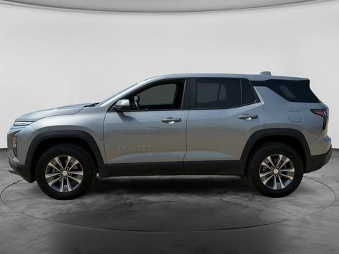Used 2025 Chevrolet Equinox LT FWD image 6