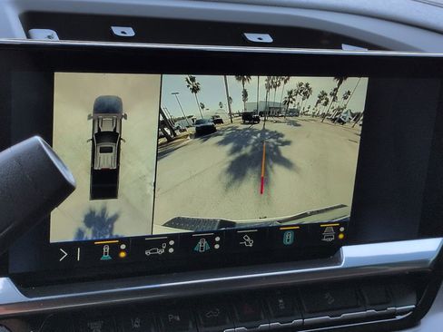 Used 2024 Chevrolet Silverado 2500 High Country w/ Technology Package image 20