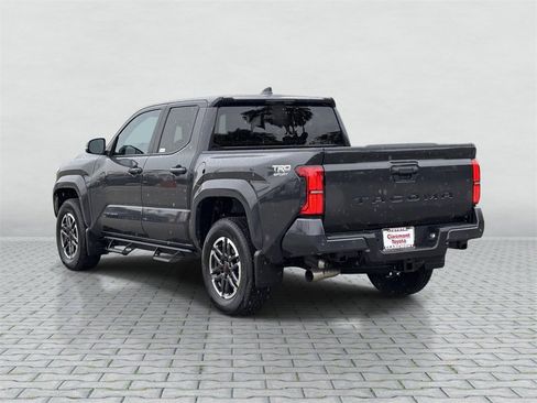 Used 2026 Toyota Tacoma TRD Sport image 10