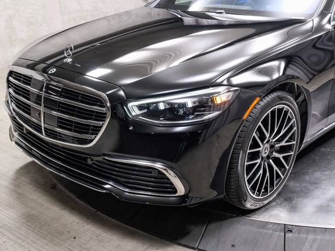 Used 2025 Mercedes-Benz S 580 4MATIC Sedan image 11