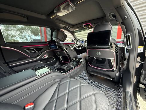 Used 2023 Mercedes-Benz Maybach S 580 4MATIC image 27