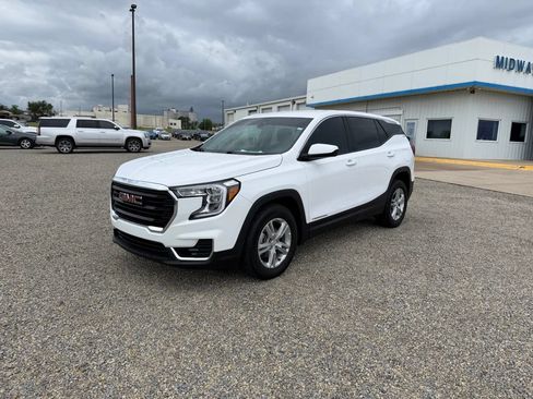 Used 2022 GMC Terrain SLE FWD image 7