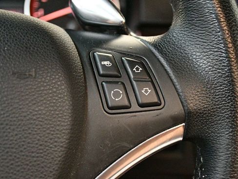 Used 2009 BMW 335i Convertible RWD image 42