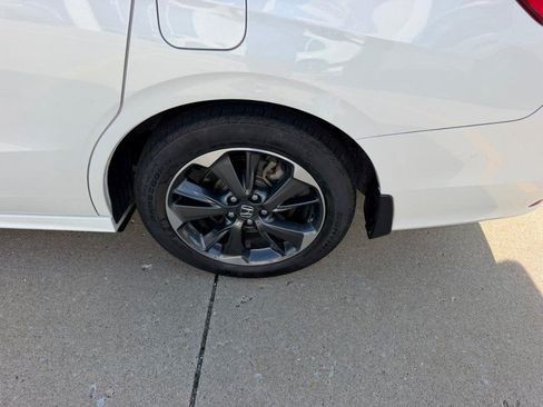 Certified 2023 Honda Odyssey Elite image 6