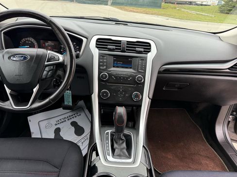 Used 2014 Ford Fusion SE w/ Equipment Group 201A FWD image 30