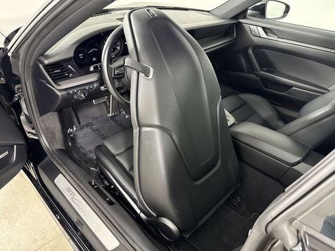 Certified 2024 Porsche 911 Carrera 4 AWD/4WD image 26