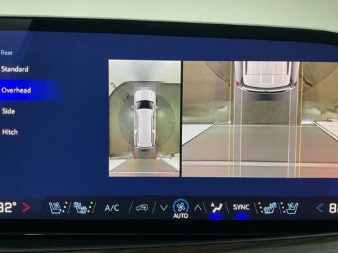 New 2026 Chevrolet Suburban Premier AWD/4WD image 17