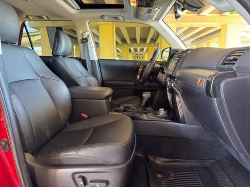 Used 2023 Toyota 4Runner 40th Anniversary SE image 27