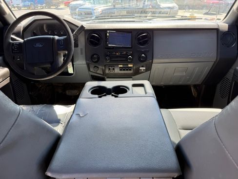 Used 2016 Ford F350 XL w/ Power Equipment Group AWD/4WD image 10