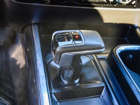 Used 2024 Chevrolet Silverado 1500 LTZ image 30