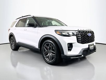 New 2026 Ford Explorer ST w/ Sun And Sound Package