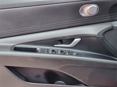 Certified 2023 Hyundai Elantra SEL w/ Cargo Package image 17