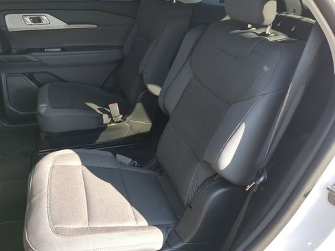 New 2026 Ford Explorer Active image 51