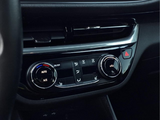 Used 2024 Buick Envista Sport Touring w/ Convenience I Package FWD image 8