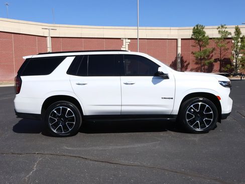 Used 2022 Chevrolet Tahoe RST w/ Sport Performance Package image 38