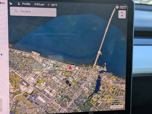 Used 2022 Tesla Model 3 Long Range image 23