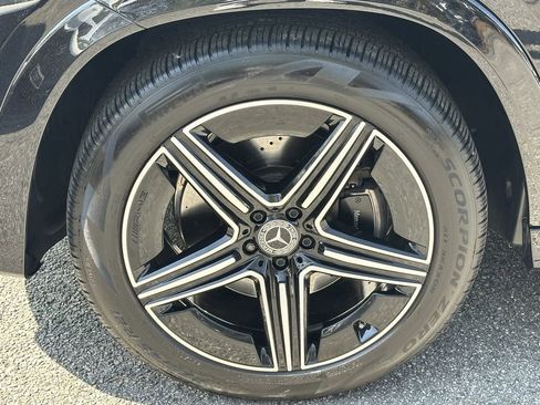 Certified 2025 Mercedes-Benz GLE 350 4MATIC image 13