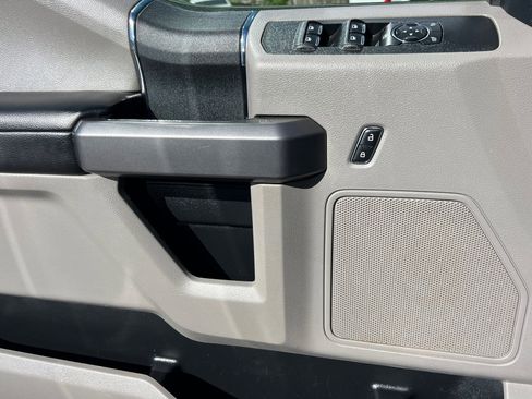 Certified 2021 Ford F550 4x4 Crew Cab Super Duty image 12