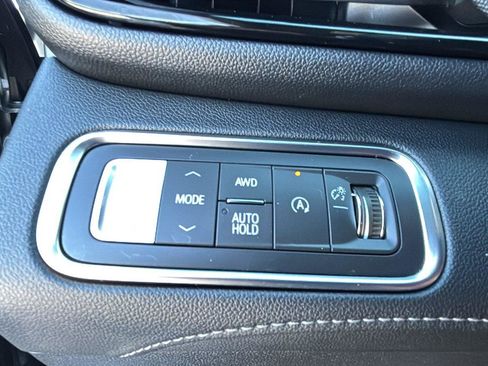 Used 2025 Buick Enclave Preferred image 12