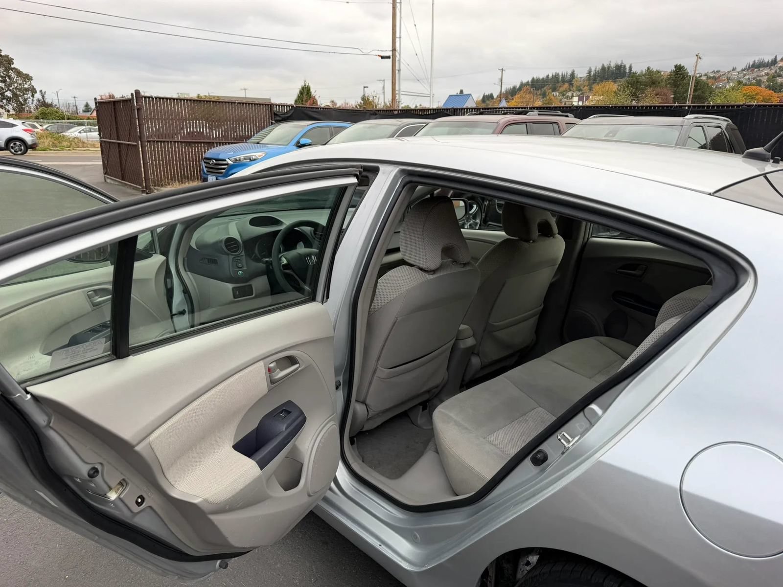 Used 2010 Honda Insight EX image 10