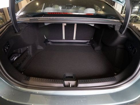 New 2026 Mercedes-Benz E 350 4MATIC Sedan image 33