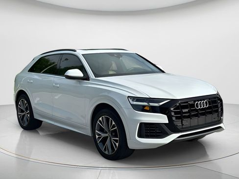 Used 2020 Audi Q8 Premium AWD/4WD image 3